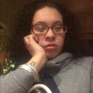 Meet your Posher, Inez